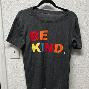Gray 'Be Kind'  T-Shirt